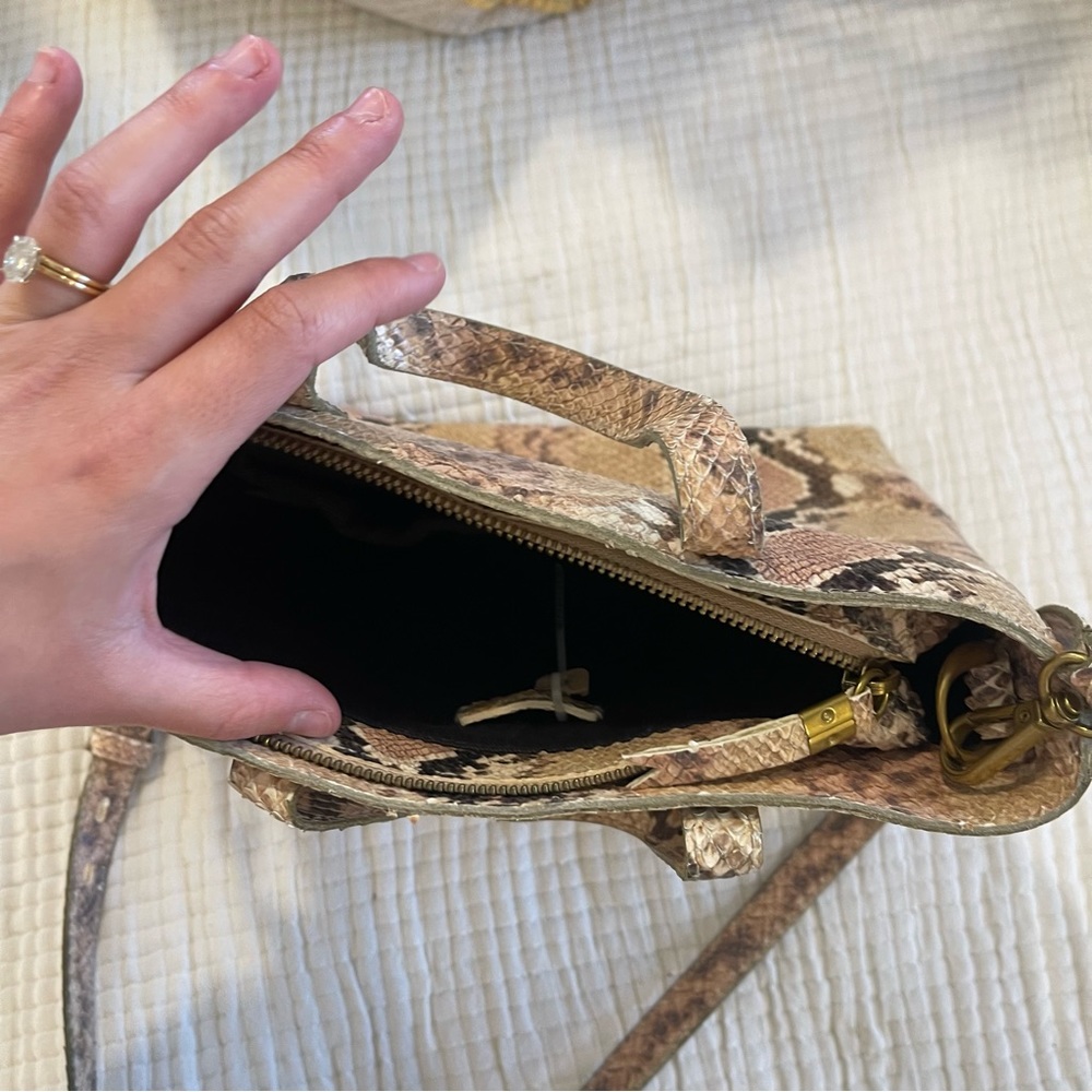 Madewell Snakeskin Zip Top Transport Tote Purse - Picture 8 of 9